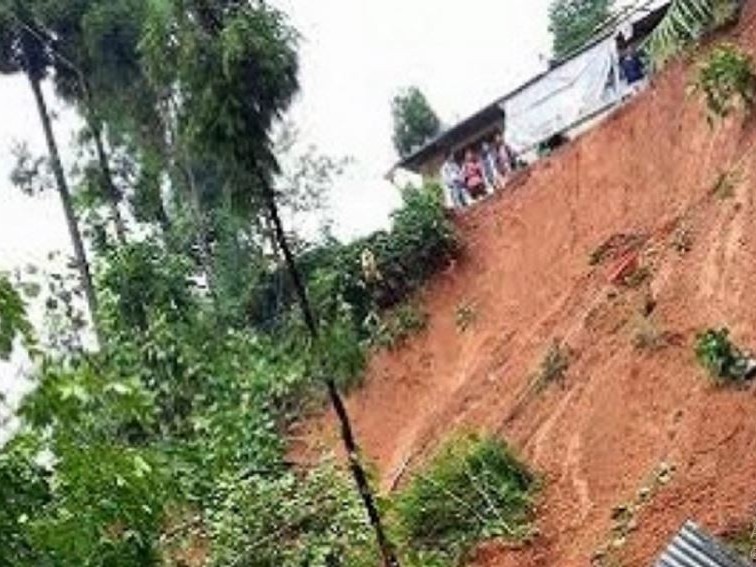 जमिन भासिँदा बस्ती जोखिममा